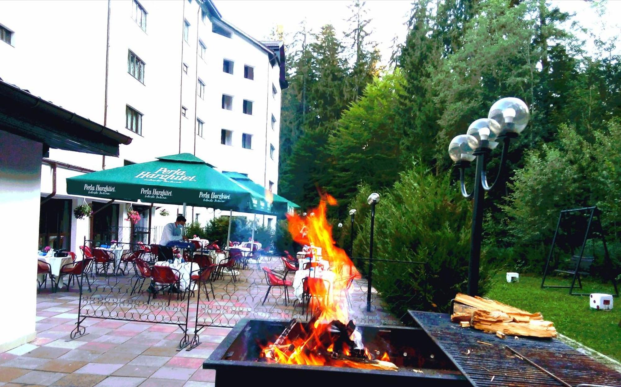 Hotel Hart Predeal Buitenkant foto